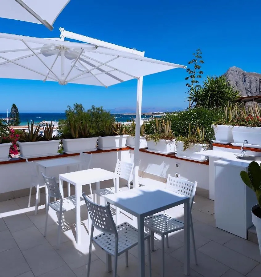Πανσιόν Map Enjoy Rooms Σαν Βίτο λο Κάπο